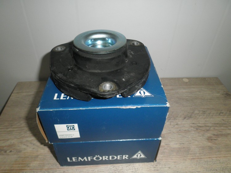 Опора амортизатора переднего Lemforder L-R 